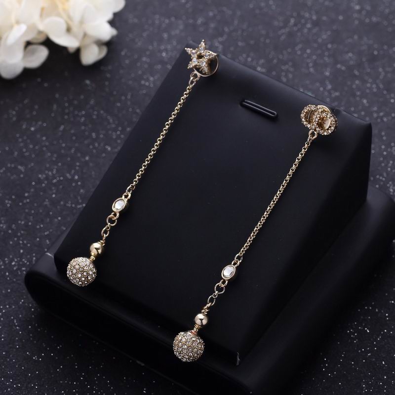 Dior Earring 04lyr331